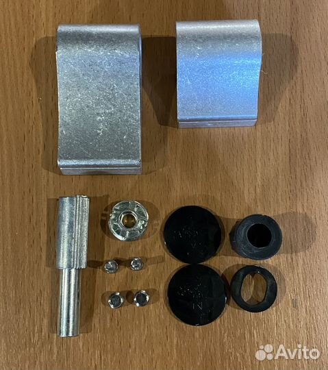 Петли двухсекционные Jocker Alu 67 мм