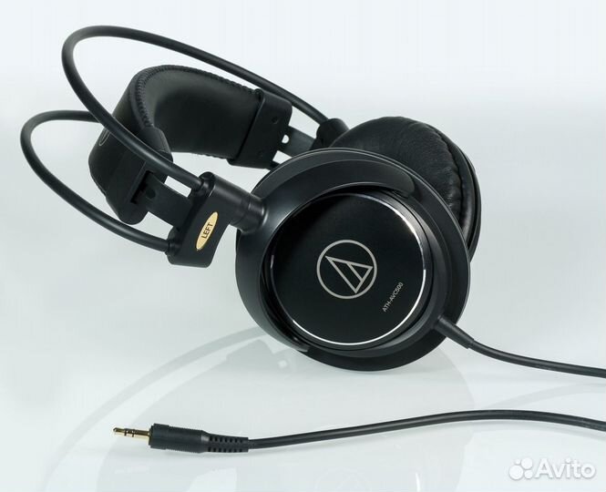 Наушники накладные Audio-Technica ATH-AVC500