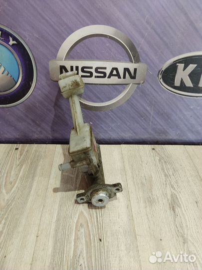 Главный тормозной цилиндр гтц Nissan primera P12