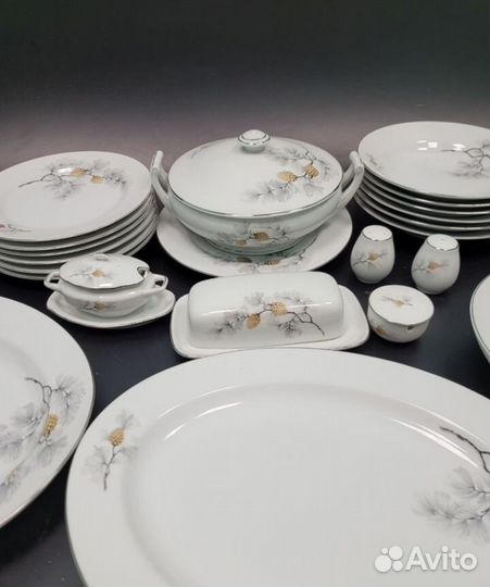 Столовый сервиз Sone шишки 333R Япония