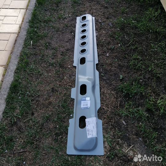 Продаю усилитель порога Лада Гранта/Калина