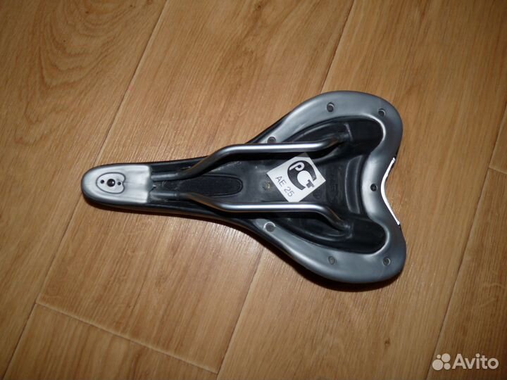 Продам велоседло мужское wheller