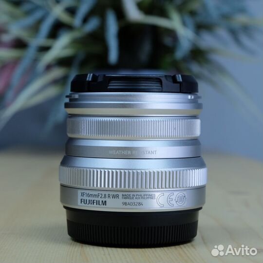 Объектив Fujifilm XF 16mm F2.8 R WR
