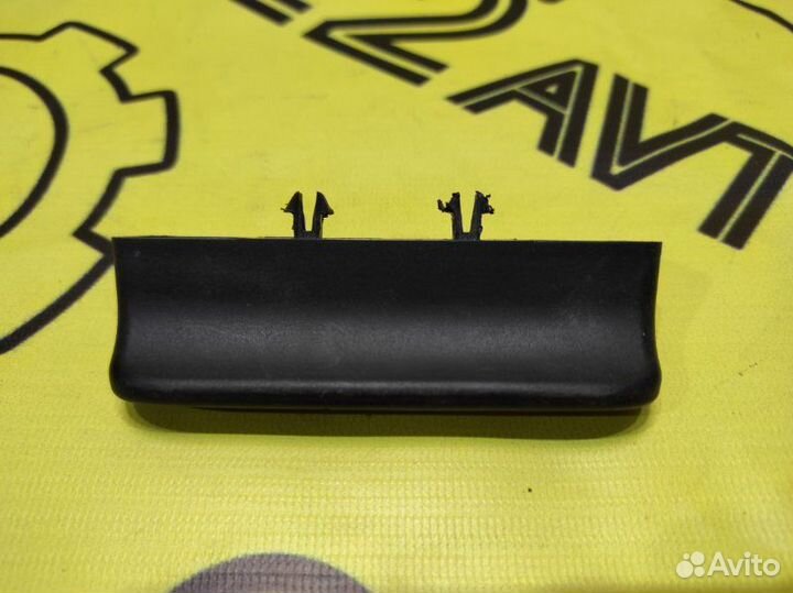 Ручка двери багажника внутренняя Hyundai Solaris