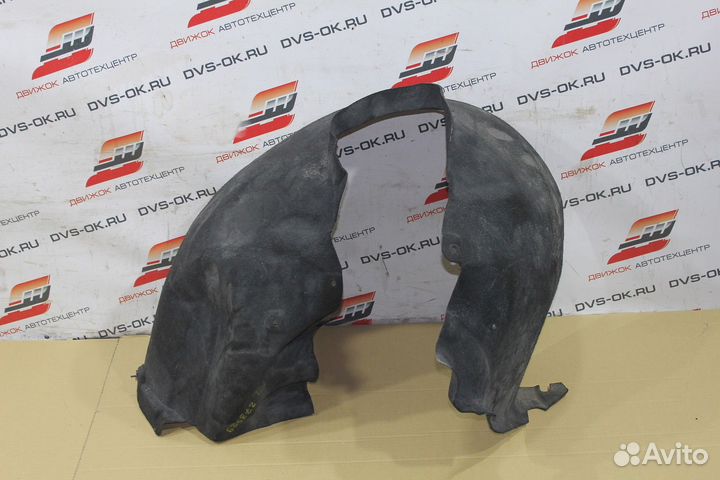 Подкрылок volvo BW56 перед лево
