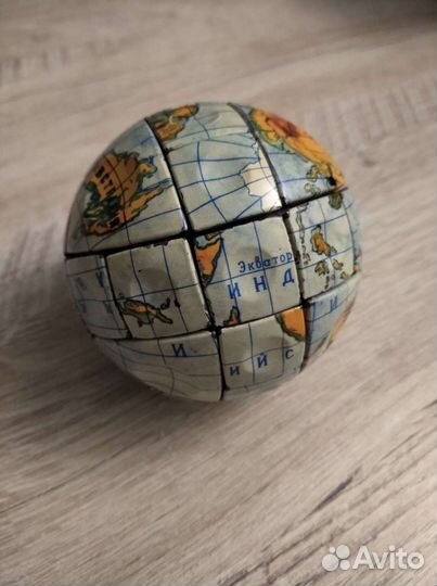 Редкая головоломка СССР (глобус рубика)