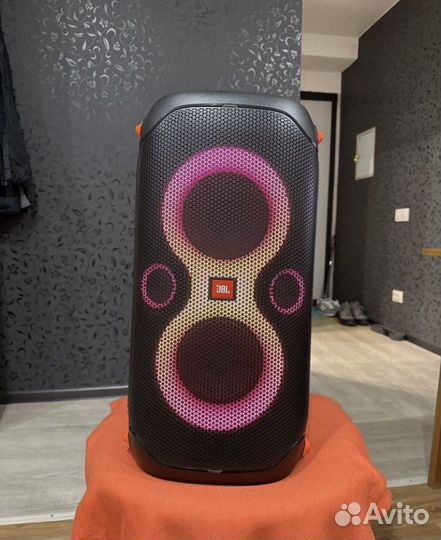 Портативная акустическая система JBL Party Box 110