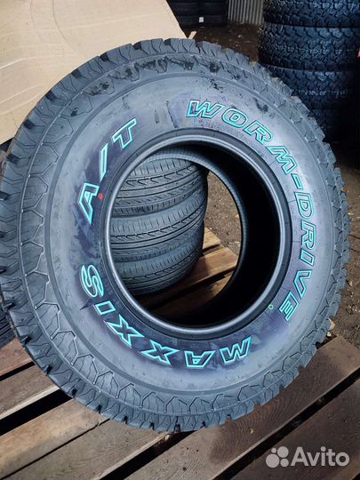 Maxxis AT-980E Worm-Drive 285/75 R16
