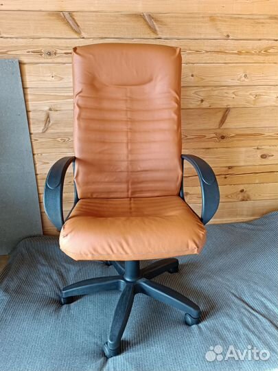 Кресло руководителя экокожа