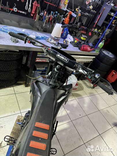 Эндуро мотоцикл DNA 300cc