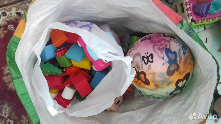 Детские игрушки