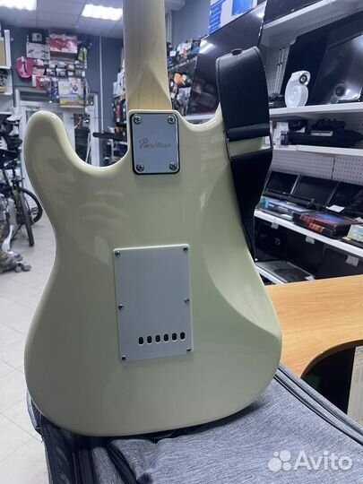 Электрогитара Rearl river