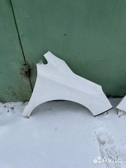 Крылья Ситроен С4 b7