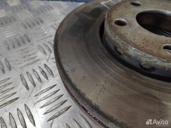 Тормозные диски переднее Audi A6 C5 2.4L 1997-2005