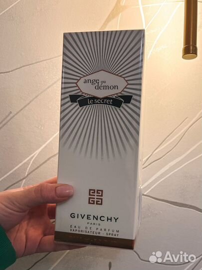 Givenchy ange ou demon le secret