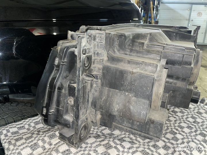 Фара правая Land Rover Range Rover sport