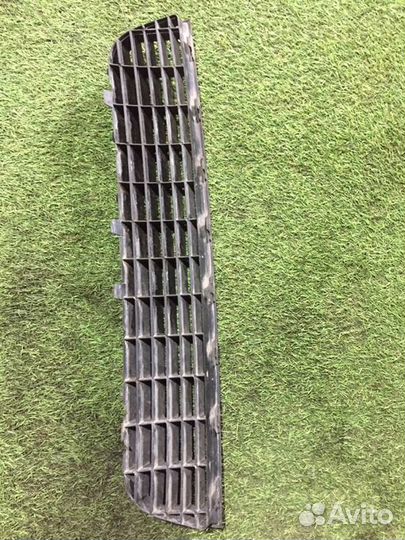 Решетка радиатора передняя Fiat Punto