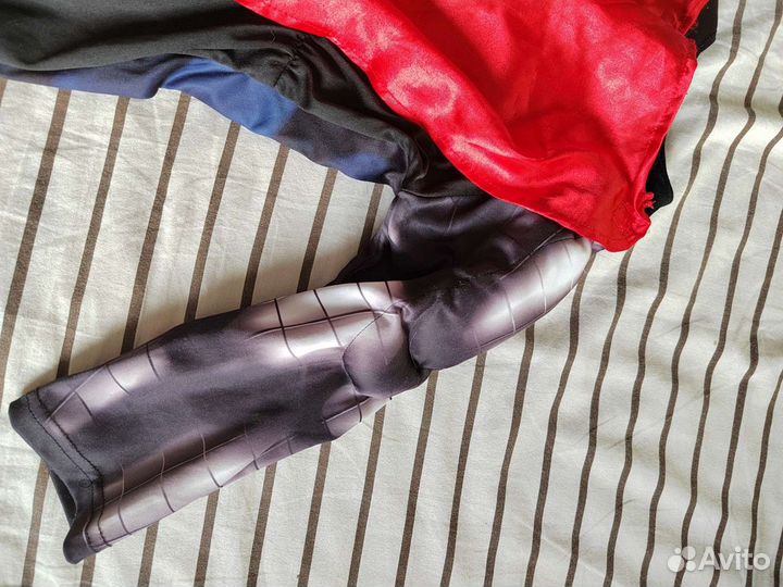 Костюм супергероя