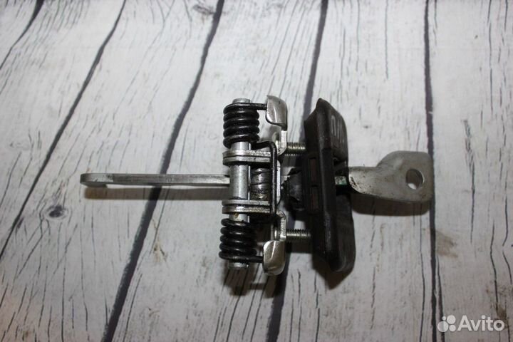 Ограничитель двери xray Иксрэй