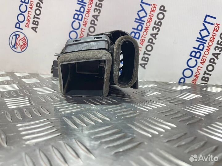 Дефлектор воздушный Kia Cerato 2