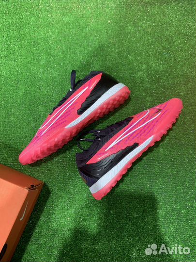 Сороконожки футбольные Nike Phantom Luna Elit FG