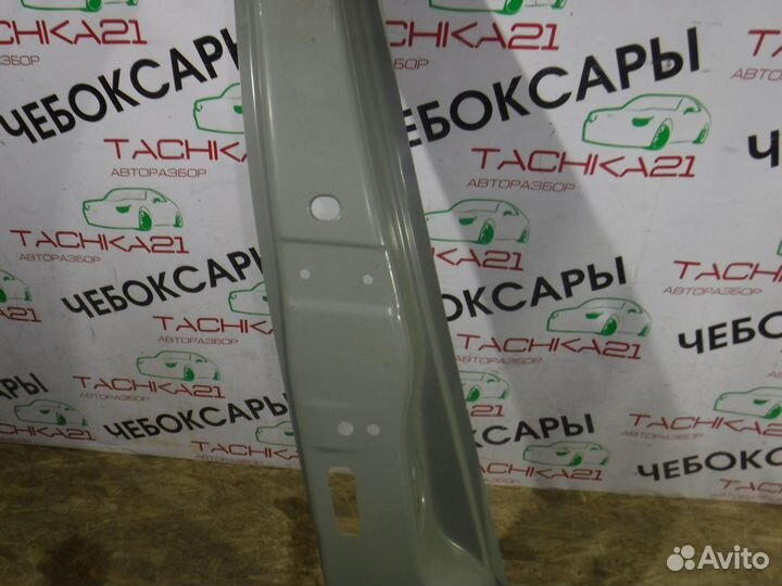 Стойка центральная правая VW Polo (2011-2021)