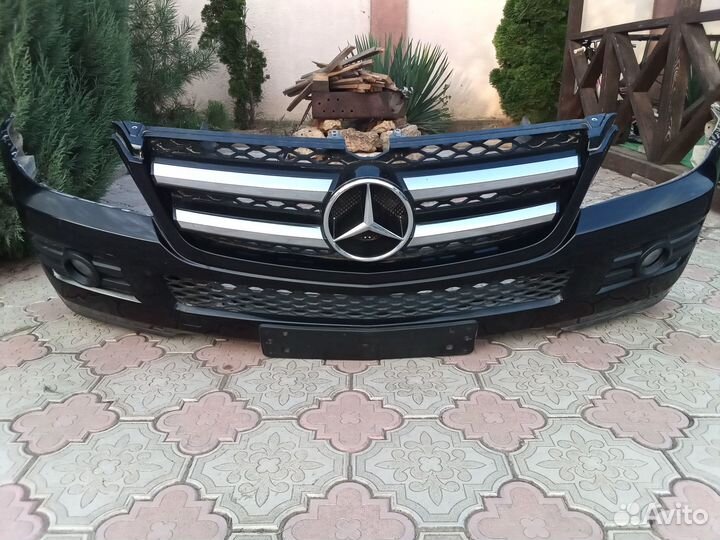 Бампер передний мерседеc GL164