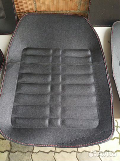 Комплект коврики салона Suzuki Swift 2013 года