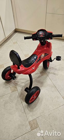 Детский трехколесный велосипед бу