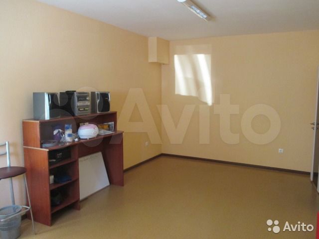 Помещение свободного назначения, 137 м²