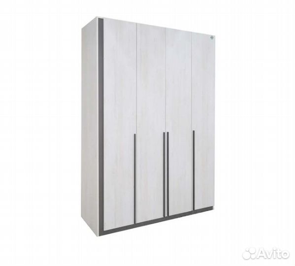 Шкаф распашной 4 дверный