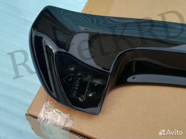 Спойлер Toyota Land Cruiser 100 Черный