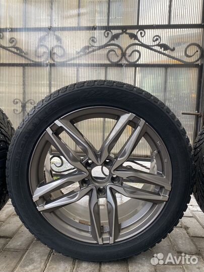 Оригинальный комплект зимних колес