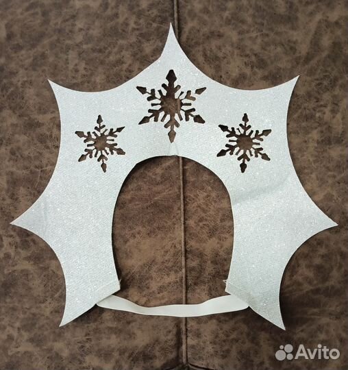 Платье для девочки снежинка