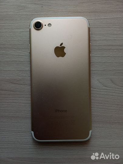 iPhone 7, 32 ГБ