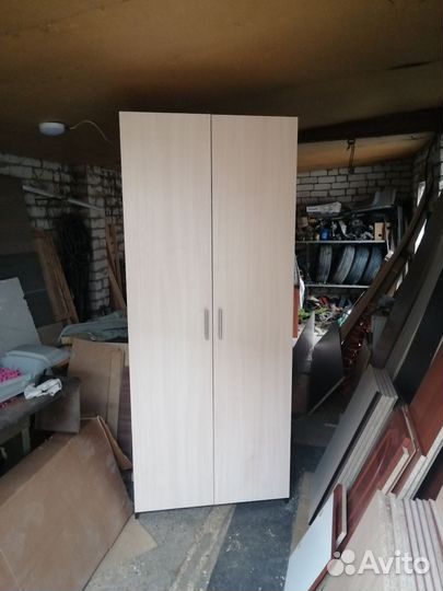 Шкафы новые