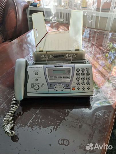 Телефон-факс Panasonic KX-FC243