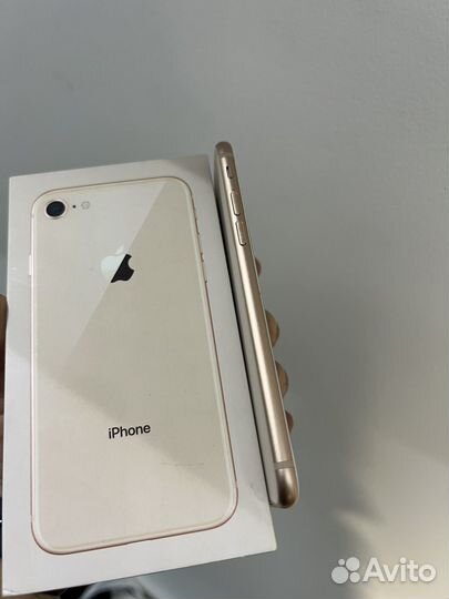iPhone 8, 64 ГБ