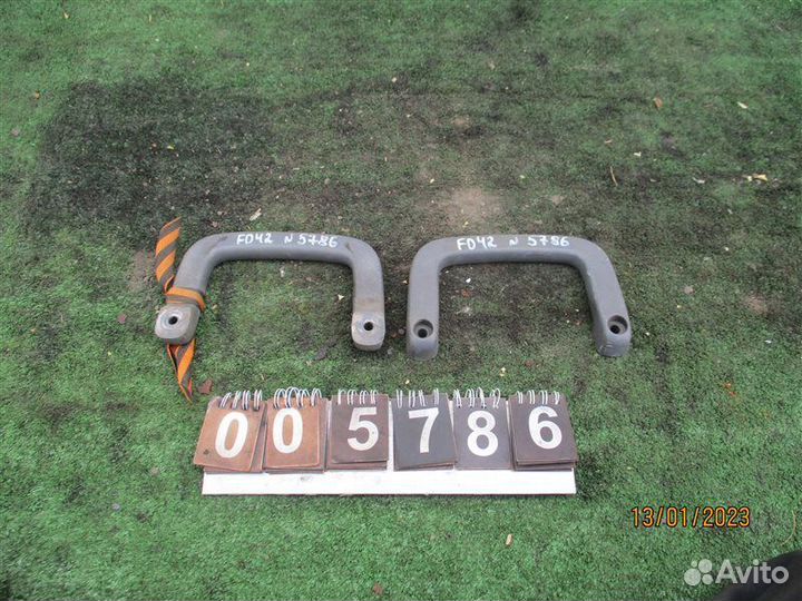 Ручка салона Nissan Atlas G4H41 FD42 1994