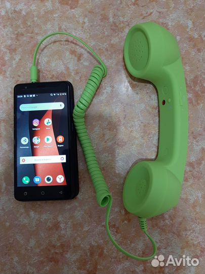 Гарнитура-трубка для смартфонов (