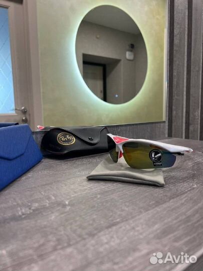 Спортивные очки