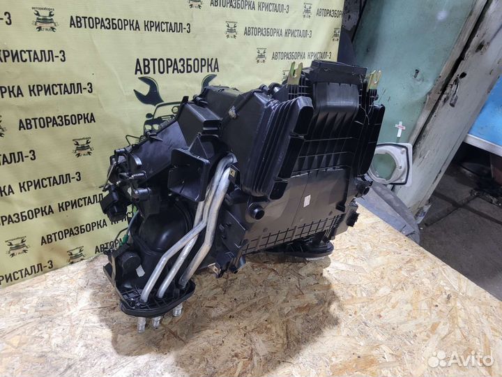 Корпус печки bmw x5 e53