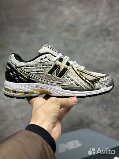 Кроссовки New Balance 1906R