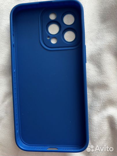 Чехлы на iPhone 13 pro