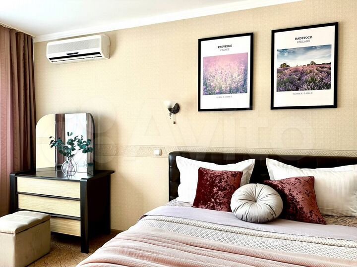 3-к. квартира, 106,8 м², 2/5 эт.