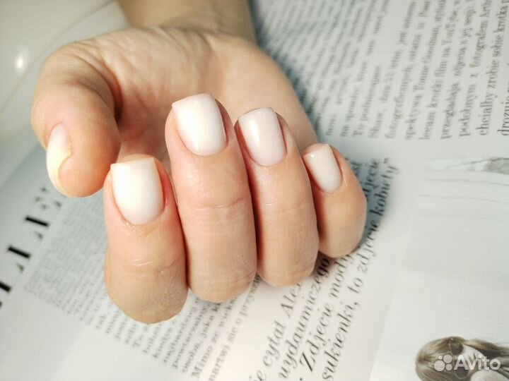 Услуги маникюра