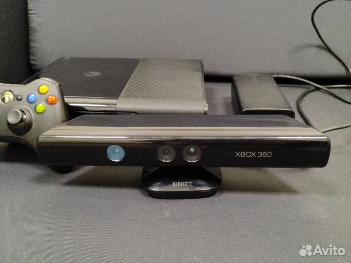 Xbox 360E 320гб+kinect freeboot