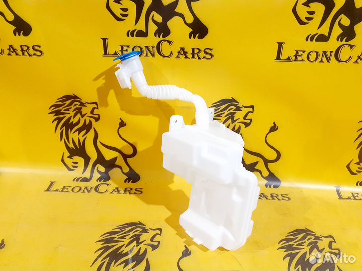 Бачок стеклоомывателя Skoda Octavia А7 2013-2020