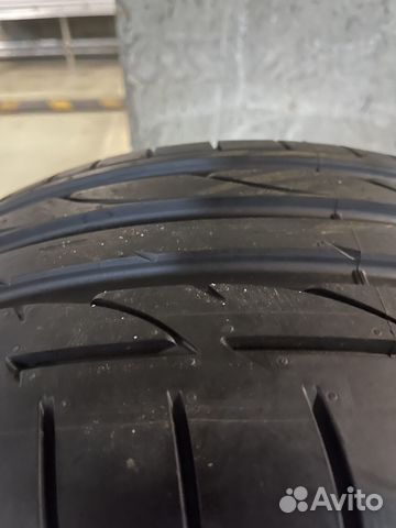 Bridgestone Potenza S001 245/50 R18 100W