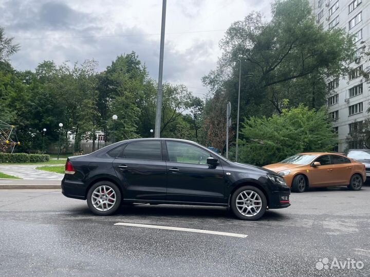 Volkswagen Polo 1.6 AT, 2015, 258 000 км